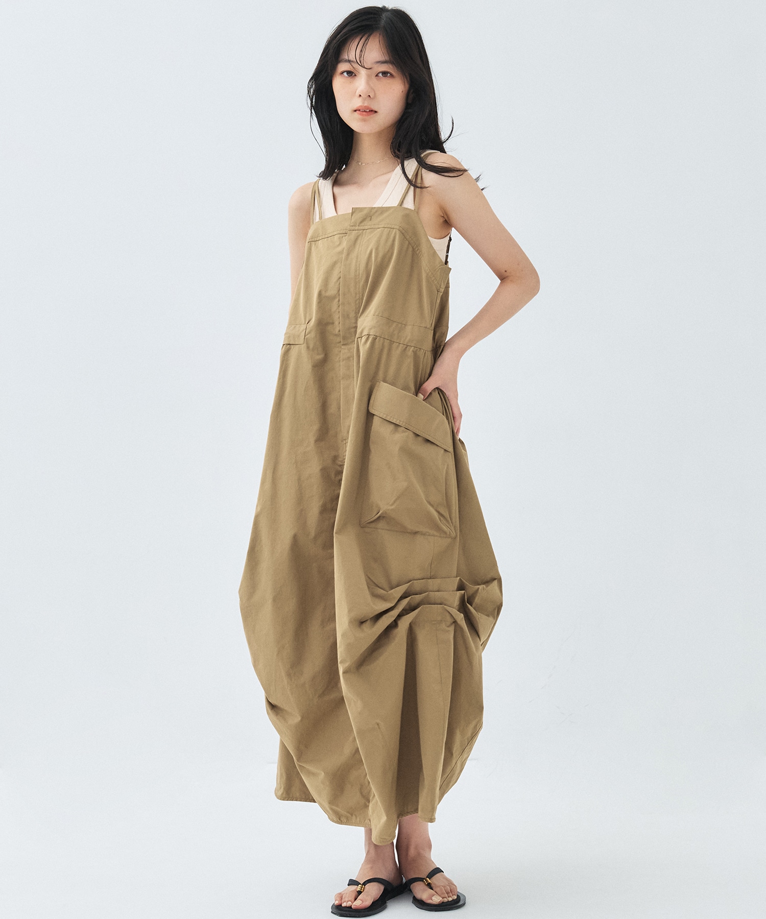 KHAKI