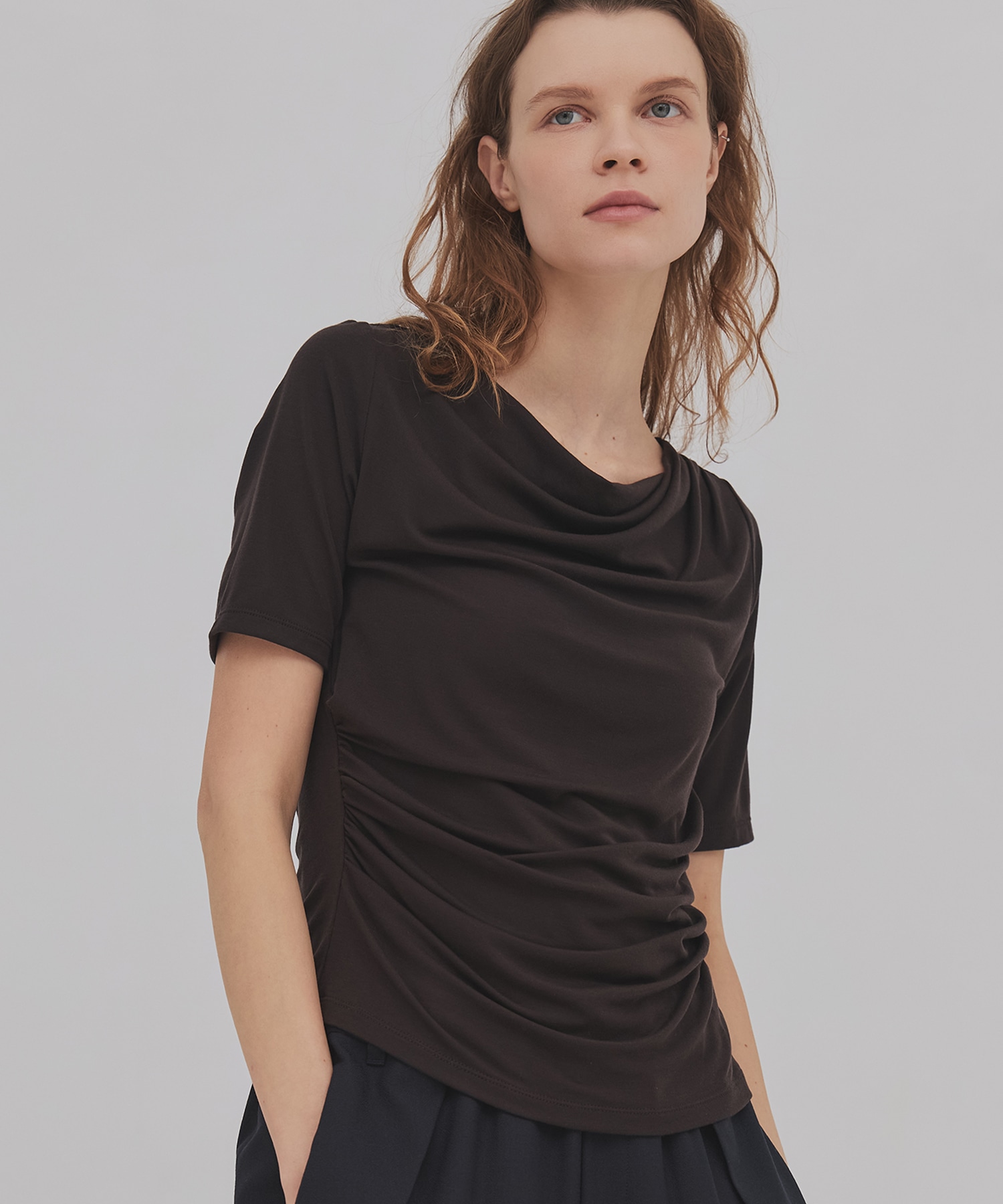 【再入荷｜残り1点】ドレープハーフスリーブトップ