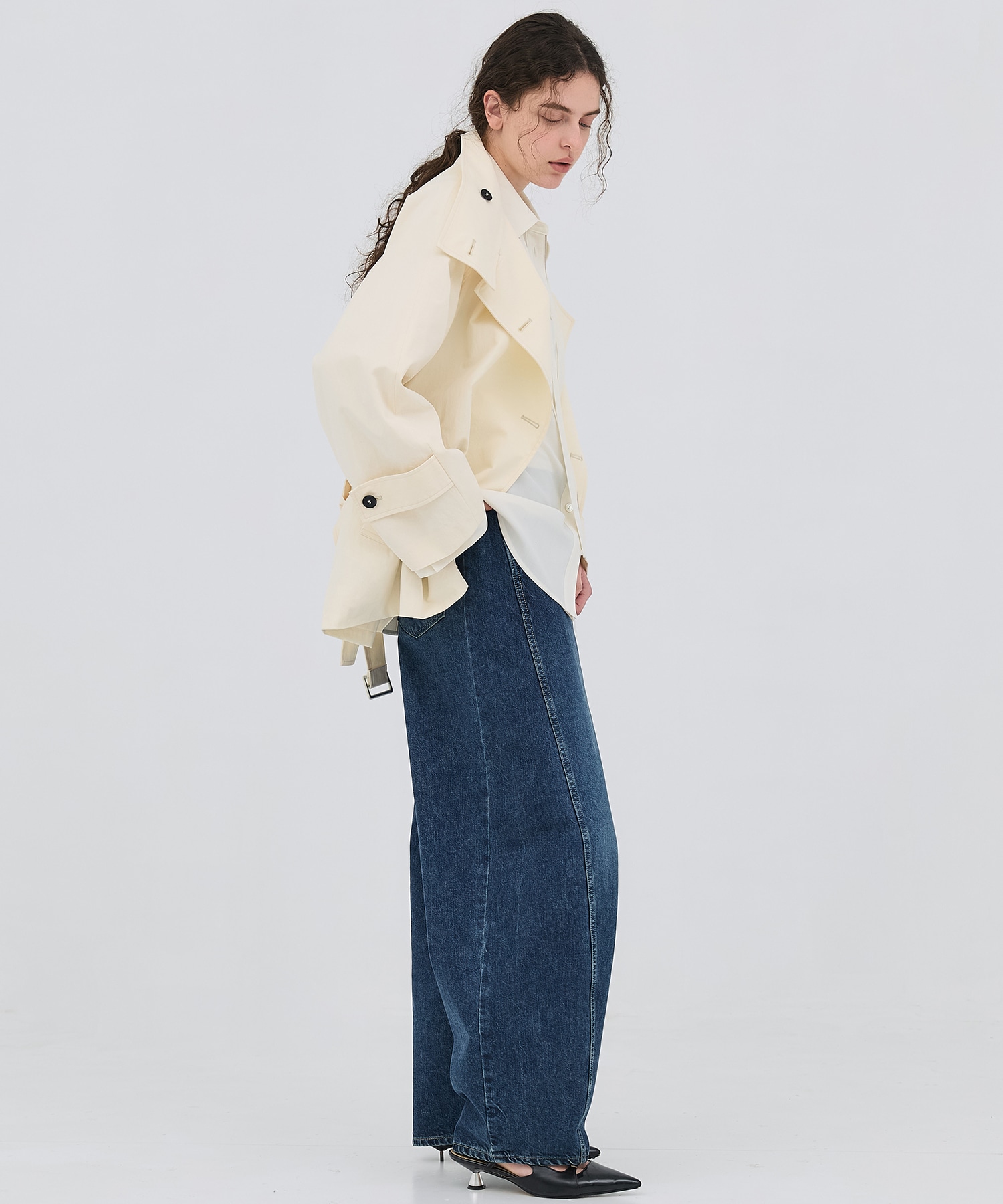 【完売間近】ファンネルネックショートトレンチコート