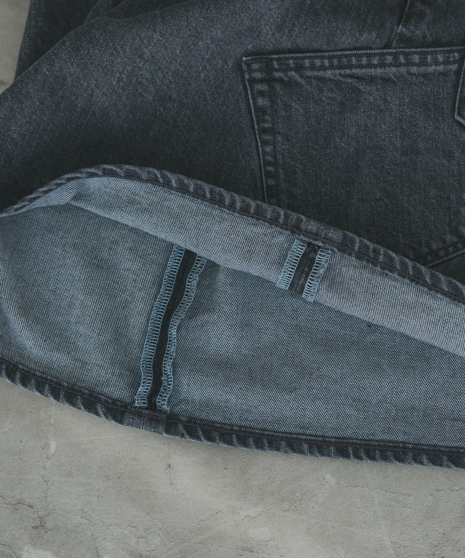 BLACKDENIM MINISKIRT