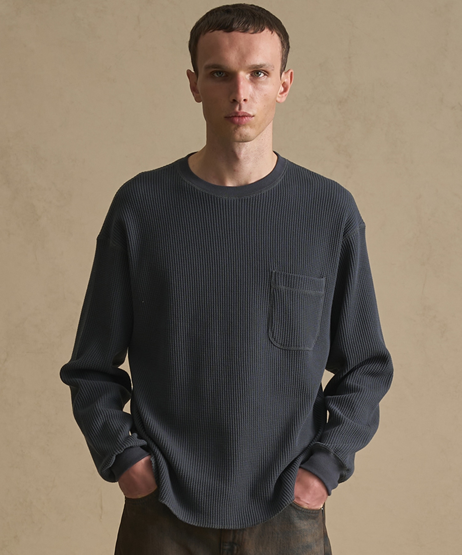 【残りわずか】ラウンドヘムサーマルTEE