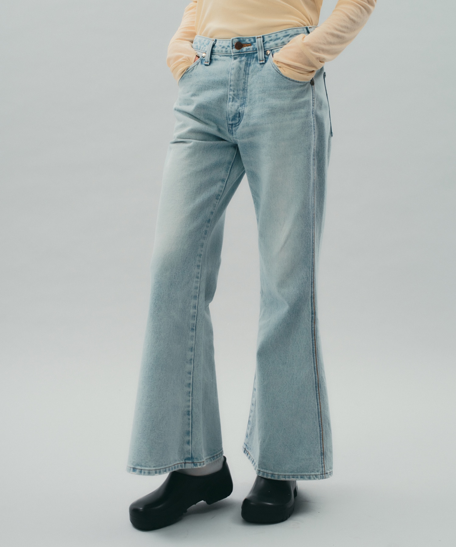 REBELL BOTTOM JEAN