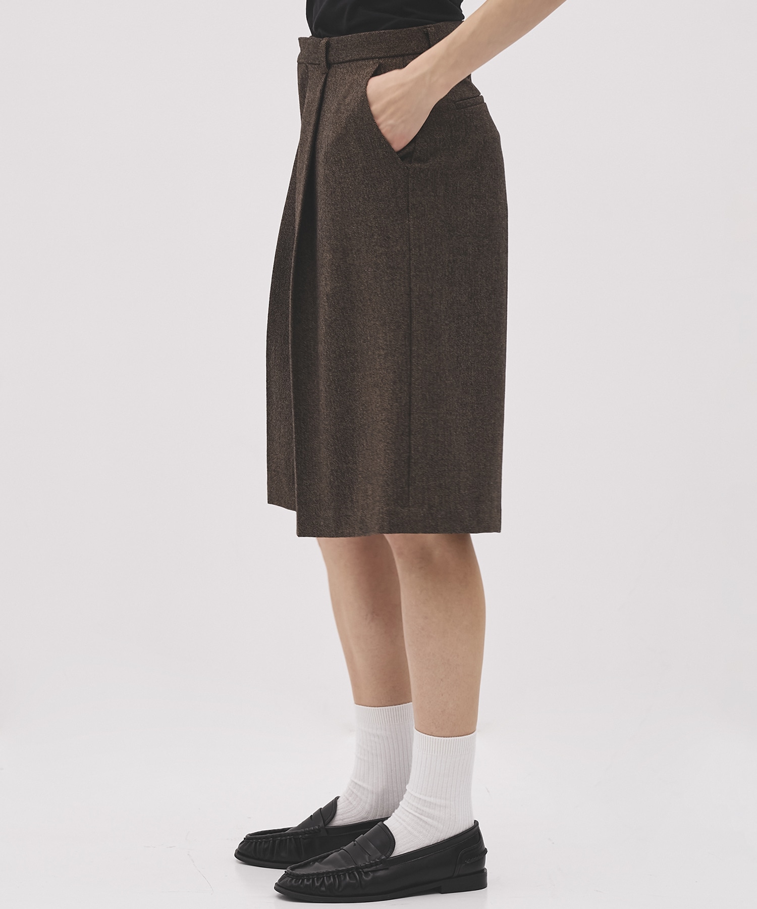 【残り1点｜再入荷なし】-Luxe- クラシカルヘリンボーンハーフパンツ