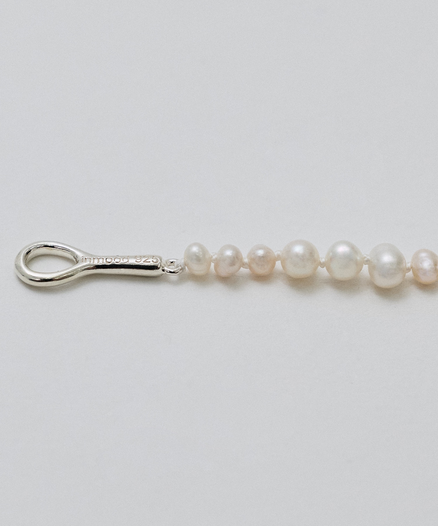 ×in mood Pearl Choker